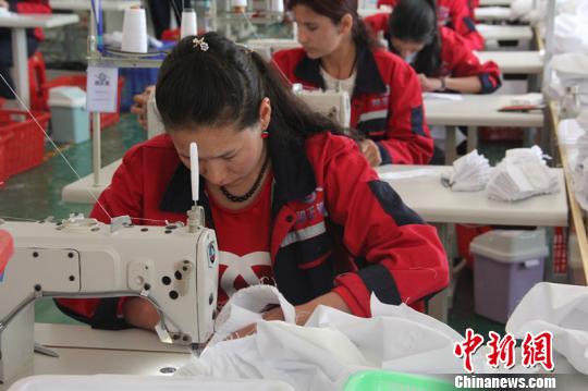 深圳援疆企業在塔縣建服裝廠，產品遠銷歐洲市場